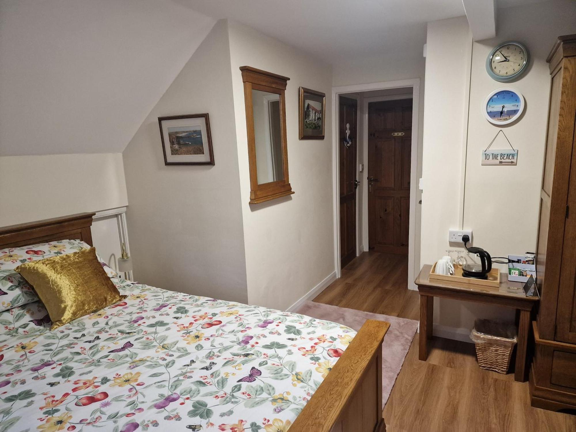 Woodvale Bungalow Little Haven Экстерьер фото